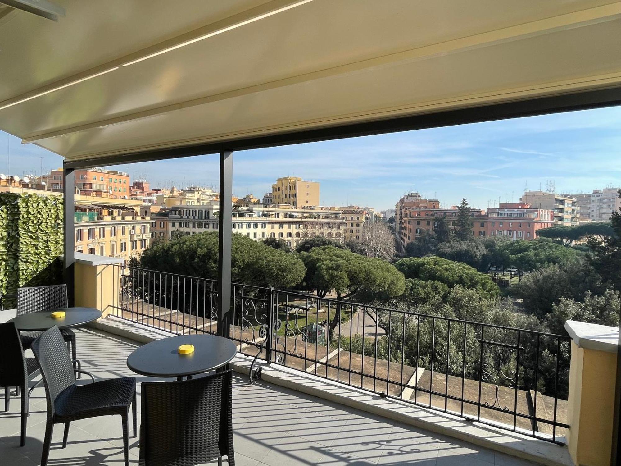 Re Di Roma Rooftop Exteriör bild
