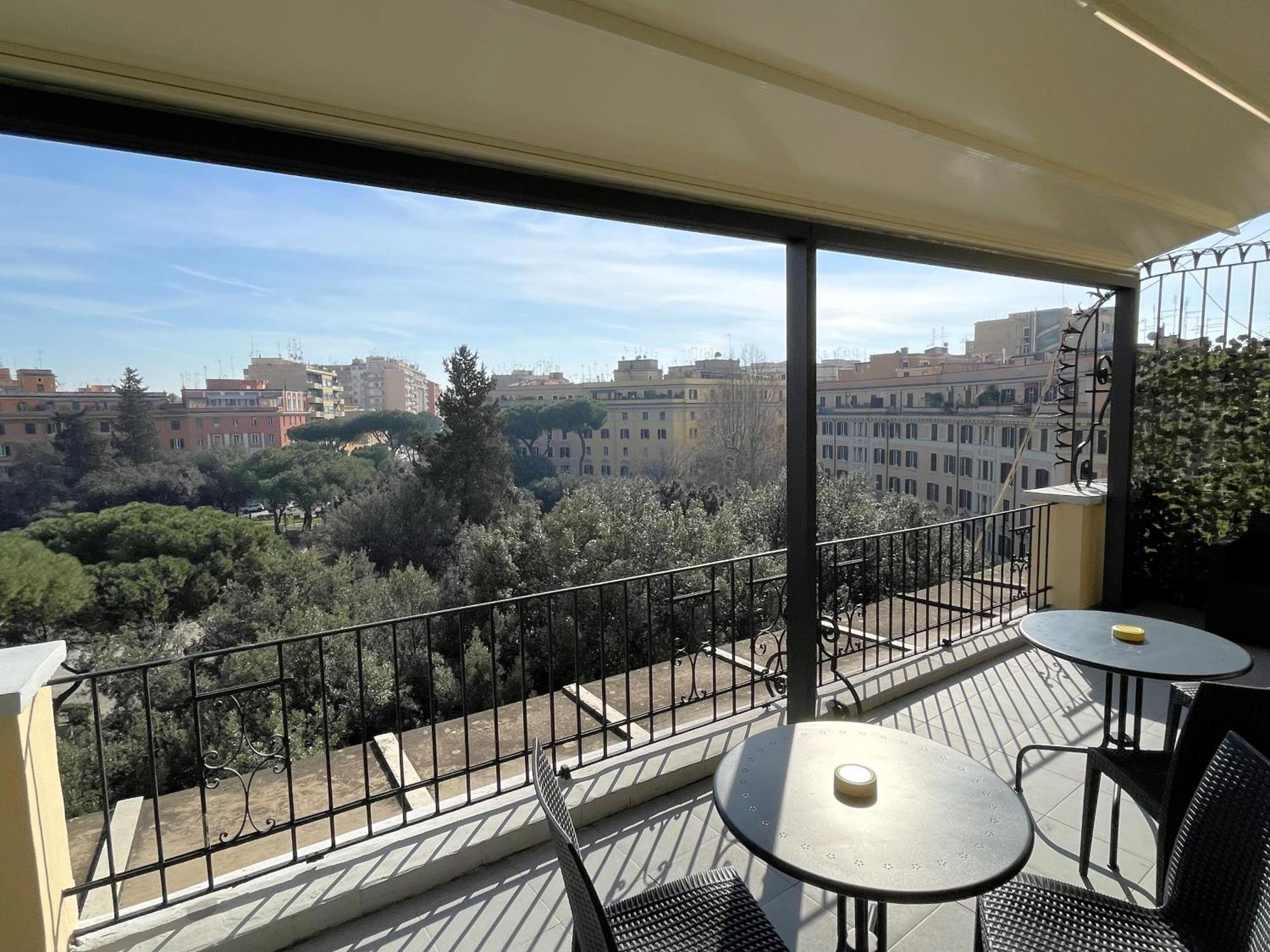 Re Di Roma Rooftop Exteriör bild